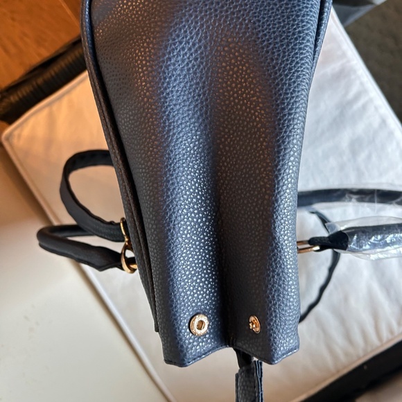 Dallas Cowboys Purse - Navy Blue Tote with Crossbody Strap - Picture 3 of 5